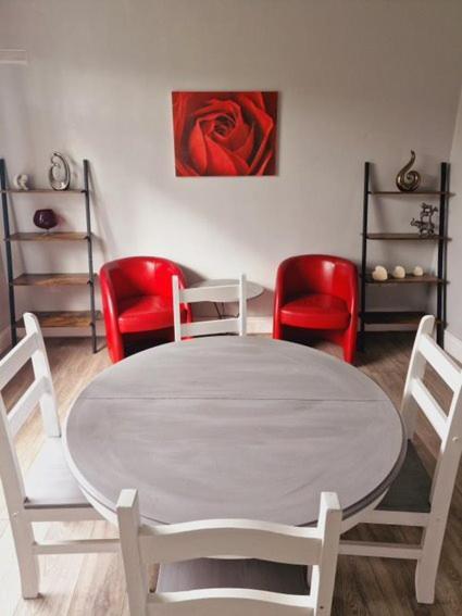 3 Bedroom House, Close To Woodland, Chesterfield And Peak District Brimington Екстериор снимка